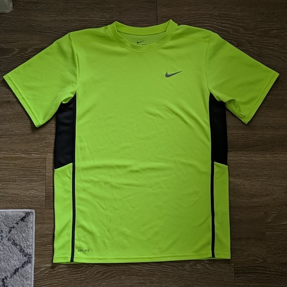 Nike Other - Nike Dri-Fit Athletic Shirt (Boys XL)